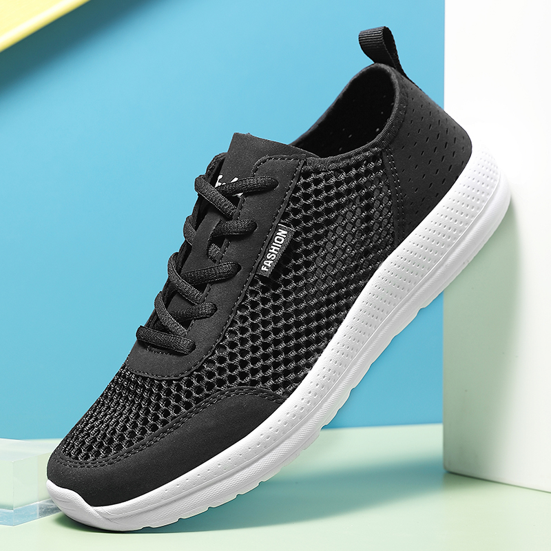 Scarpe sportive morbide da uom - Outdoor Sport With Sticks recensione e prezzo